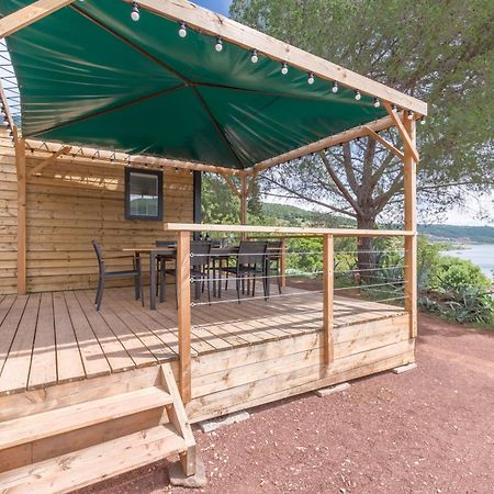 Camping Le Mas De Riri Celles  Экстерьер фото